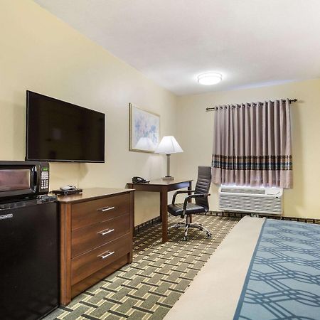 Rodeway Inn University District Lincoln Room photo